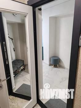 Студия квартира, посуточно, 25м2, 1/4 этаж