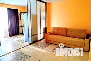 1-к квартира, посуточно, 40м2, 3/5 этаж