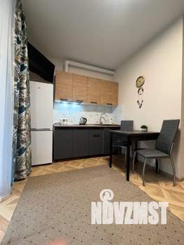 Студия квартира, посуточно, 28м2, 1/6 этаж