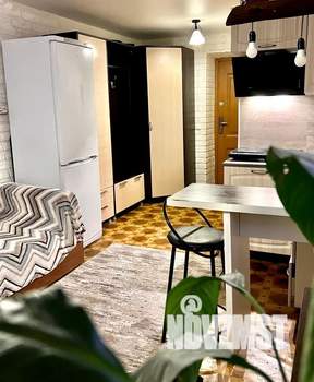 Студия квартира, посуточно, 20м2, 2/5 этаж