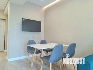 Студия квартира, посуточно, 32м2, 1/8 этаж