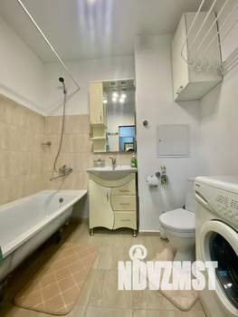 Студия квартира, посуточно, 30м2, 1/7 этаж