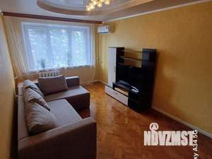 3-к квартира, посуточно, 50м2, 1/1 этаж