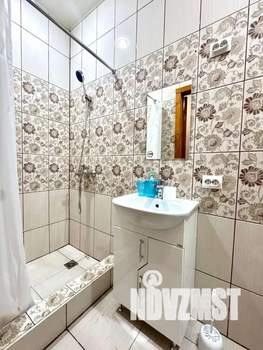 Студия квартира, посуточно, 35м2, 4/4 этаж