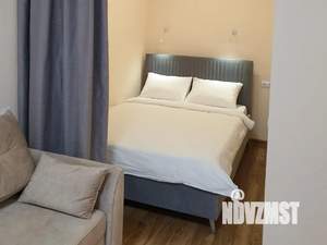 Студия квартира, посуточно, 34м2, 3/18 этаж