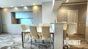 3-к квартира, на длительный срок, 130м2, 11/13 этаж