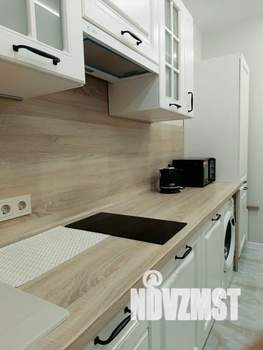 Студия квартира, посуточно, 25м2, 1/6 этаж