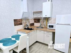 Студия квартира, посуточно, 25м2, 1/3 этаж