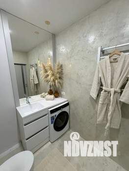 Студия квартира, посуточно, 32м2, 3/3 этаж