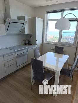 Студия квартира, посуточно, 45м2, 10/16 этаж