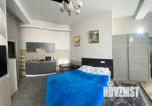 Студия квартира, посуточно, 30м2, 1/3 этаж