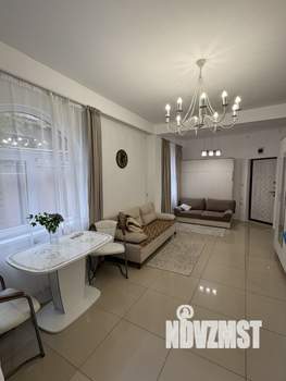 Студия квартира, посуточно, 28м2, 1/6 этаж