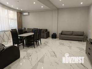 2-к квартира, посуточно, 72м2, 4/4 этаж