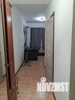 Студия квартира, посуточно, 28м2, 1/8 этаж