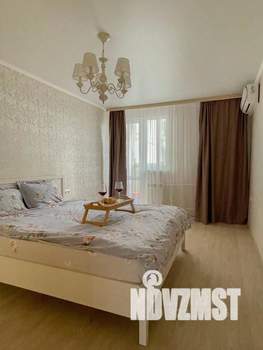 3-к квартира, посуточно, 80м2, 1/1 этаж