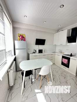 Студия квартира, на длительный срок, 30м2, 2/10 этаж