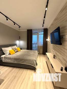 Студия квартира, посуточно, 32м2, 8/22 этаж