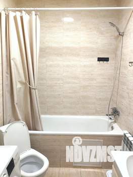 1-к квартира, посуточно, 42м2, 3/9 этаж