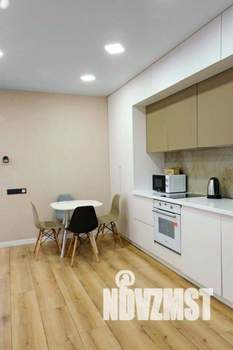 2-к квартира, посуточно, 44м2, 1/1 этаж