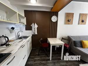 Студия квартира, посуточно, 25м2, 1/7 этаж
