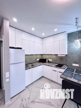 1-к квартира, посуточно, 34м2, 8/18 этаж