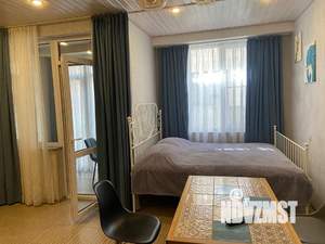 Студия квартира, посуточно, 30м2, 1/4 этаж