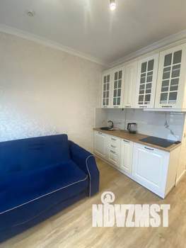 1-к квартира, посуточно, 38м2, 4/11 этаж