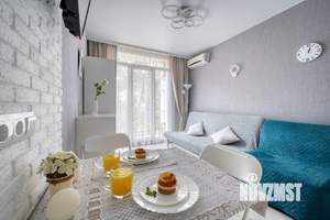 Студия квартира, посуточно, 19м2, 2/4 этаж