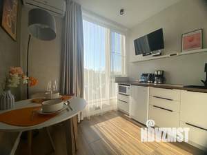 Студия квартира, посуточно, 28м2, 2/4 этаж