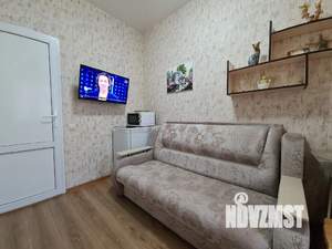 1-к квартира, посуточно, 12м2, 1/1 этаж