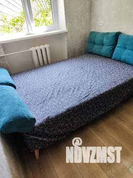 3-к квартира, посуточно, 60м2, 1/3 этаж
