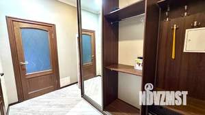 Студия квартира, посуточно, 38м2, 1/4 этаж
