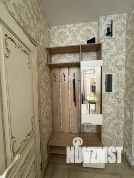 Студия квартира, посуточно, 40м2, 1/4 этаж
