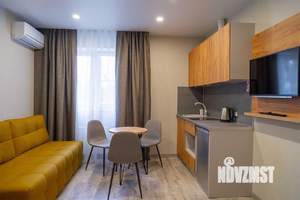 2-к квартира, посуточно, 40м2, 1/1 этаж