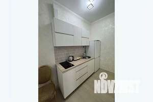 1-к квартира, посуточно, 40м2, 1/3 этаж