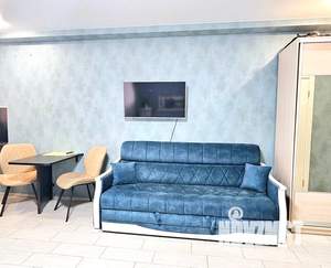 Студия квартира, посуточно, 27м2, 2/4 этаж