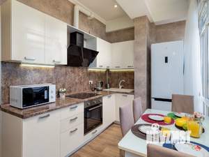 2-к квартира, посуточно, 61м2, 16/20 этаж