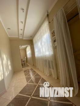 4-к квартира, посуточно, 150м2, 1/5 этаж
