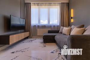 1-к квартира, посуточно, 42м2, 6/12 этаж