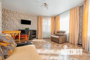 2-к квартира, посуточно, 62м2, 1/3 этаж