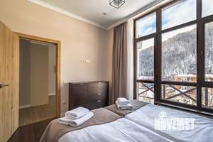 2-к квартира, посуточно, 46м2, 1/1 этаж