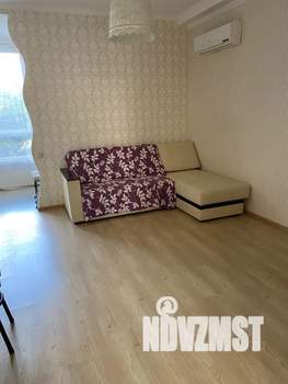 1-к квартира, посуточно, 40м2, 4/9 этаж