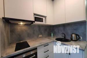 2-к квартира, посуточно, 38м2, 7/20 этаж