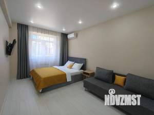 1-к квартира, посуточно, 37м2, 1/5 этаж