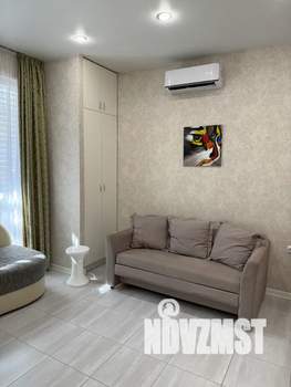 Студия квартира, посуточно, 23м2, 3/3 этаж