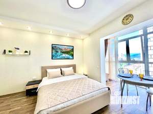 Студия квартира, посуточно, 35м2, 15/25 этаж