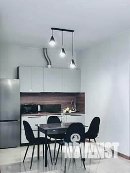 1-к квартира, посуточно, 42м2, 3/3 этаж