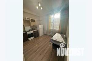 1-к квартира, посуточно, 35м2, 2/3 этаж