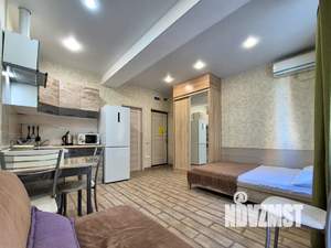 Студия квартира, посуточно, 23м2, 2/10 этаж