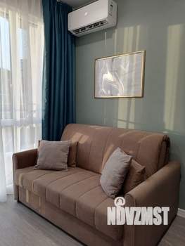 Студия квартира, посуточно, 17м2, 4/5 этаж